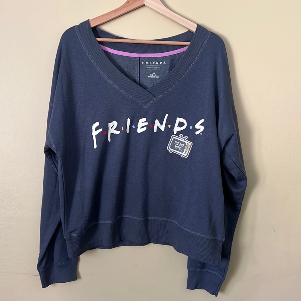 Friends sweater size large